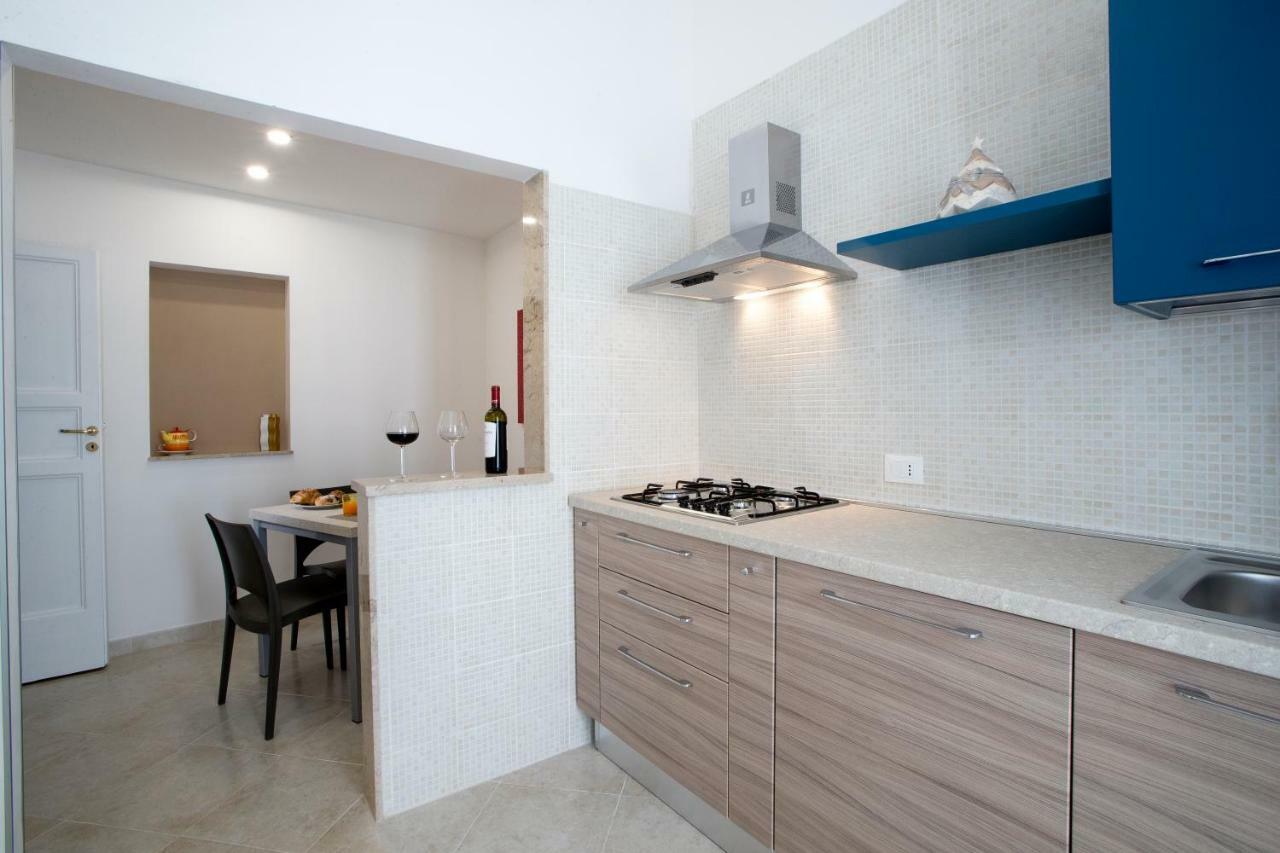 Il Re E La Regina Trapani Apartment ภายนอก รูปภาพ